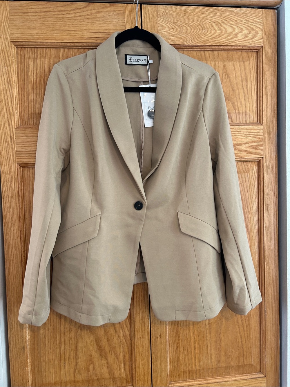 Eleven Women's Tan Single-Button Blazer